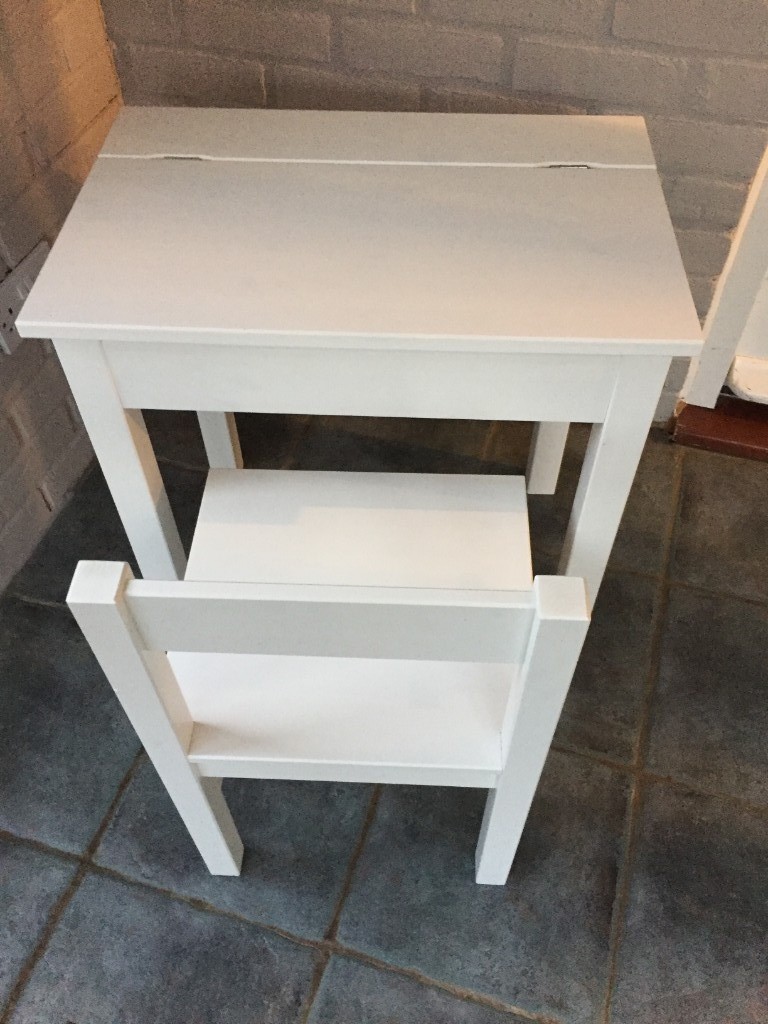 argos kids table and chairs